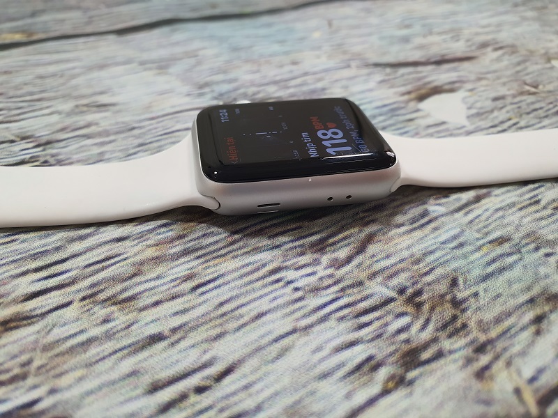 Apple Watch Series 4 44mm Nhôm GPS + LTE